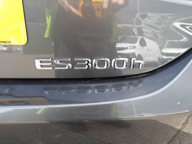 2023 Lexus Es 300H 2.5 4Dr Cvt Premium Edition (WM73OJS) Image 15