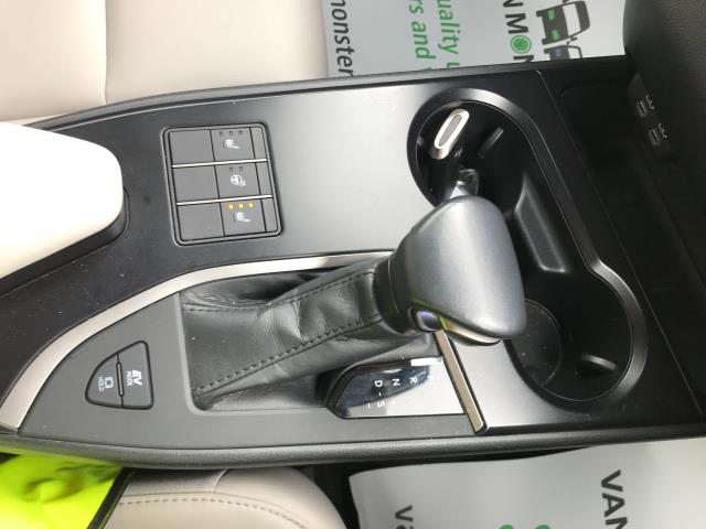 2023 Lexus Ux 250H 2.0 F-Sport Design 5Dr Cvt (WM73OKO) Image 24