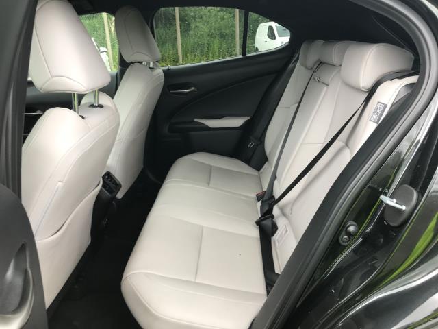 2023 Lexus Ux 250H 2.0 F-Sport Design 5Dr Cvt (WM73OKO) Image 15