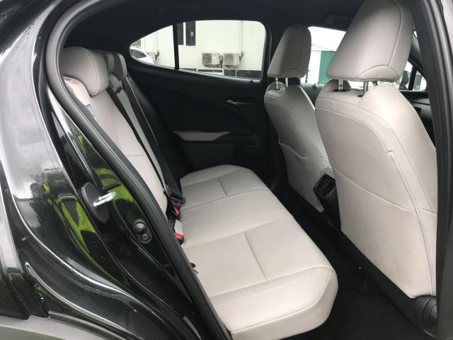 2023 Lexus Ux 250H 2.0 F-Sport Design 5Dr Cvt (WM73OKO) Image 19