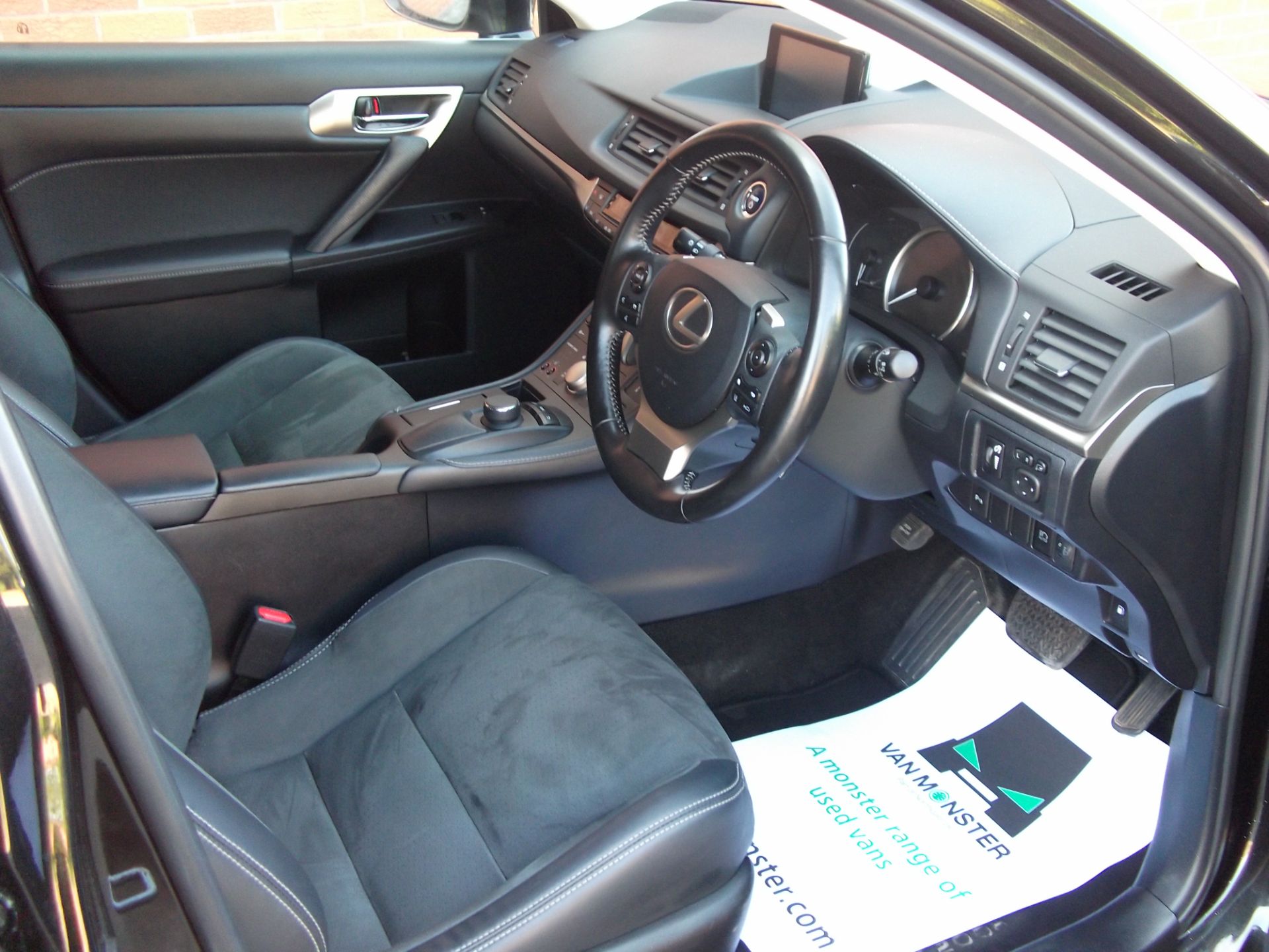 2020 Lexus Ct 200H 1.8 5Dr Cvt [Premium Pack] (WN70OOC) Thumbnail 12