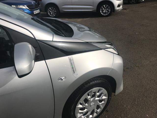 2021 Toyota Aygo 1.0 Vvt-I X-Play Tss 5Dr (WN71NZF) Image 41