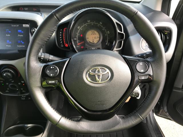 2021 Toyota Aygo 1.0 VVT-i X-Play TSS 5dr (WN71OAD) Thumbnail 10