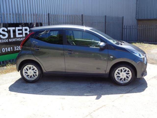 2021 Toyota Aygo 1.0 Vvt-I X-Play Tss 5Dr (WN71OAU) Image 4