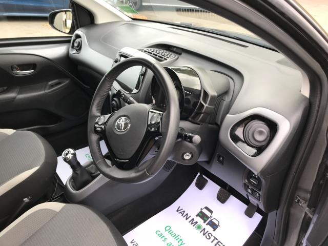 2021 Toyota Aygo 1.0 Vvt-I X-Play Tss 5Dr (WN71OCJ) Image 15
