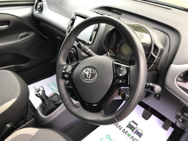 2021 Toyota Aygo 1.0 Vvt-I X-Play Tss 5Dr (WN71OCJ) Thumbnail 18
