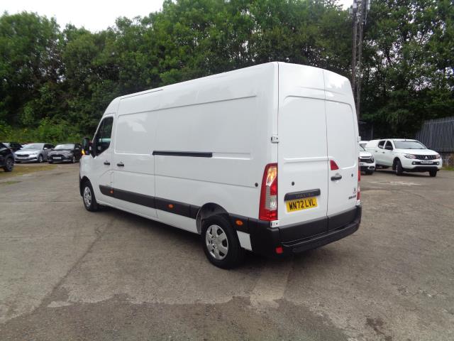 2022 Renault Master Lm35dci 135 Business+ Medium Roof Van (WN72LVL) Image 7