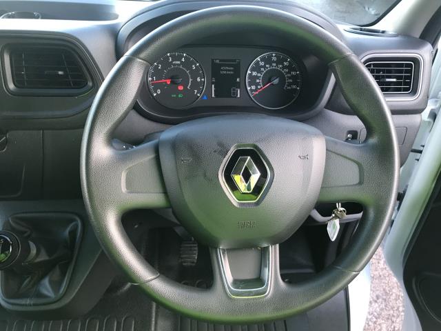 2023 Renault Master LL35 2.3BLUE DCI LOW LOADER BUSINESS LUTON 130PS EURO 6 (WO23OUA) Image 16