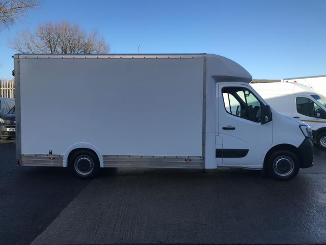 2023 Renault Master LL35 2.3BLUE DCI LOW LOADER BUSINESS LUTON 130PS EURO 6 (WO23OUA) Image 6