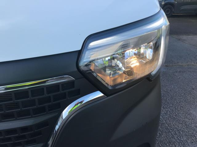 2023 Renault Master LL35 2.3BLUE DCI LOW LOADER BUSINESS LUTON 130PS EURO 6 (WO23OUA) Image 36