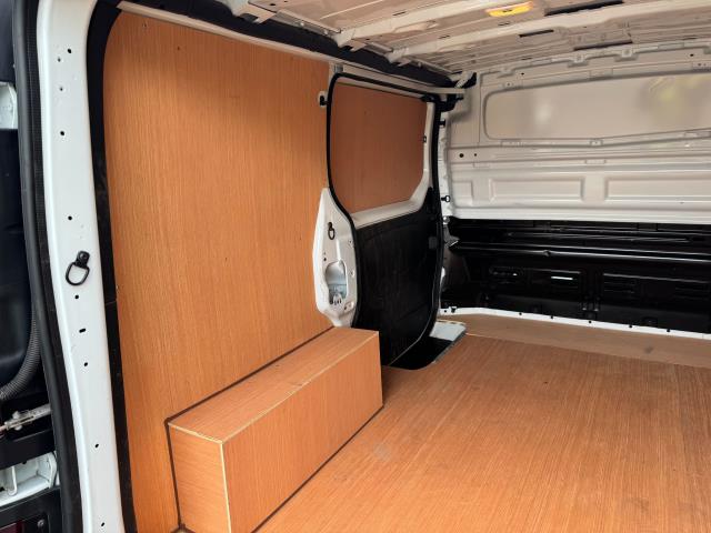 2022 Renault Trafic Sl28 Blue DCI SWB 150 Business Van (WP22HVK) Image 50