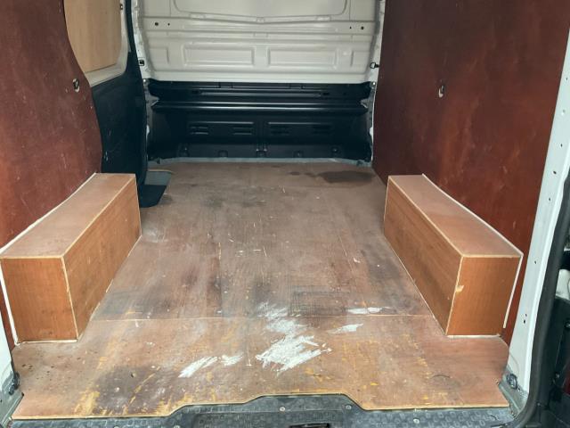 2022 Renault Trafic Sl28 Blue Dci 150 Business Van (WP22ZRX) Image 13