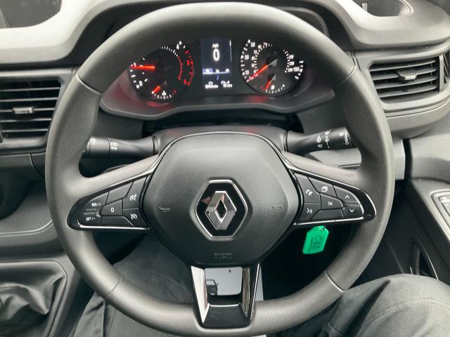 2022 Renault Trafic Sl28 Blue Dci 150 Business Van (WP22ZRX) Image 17
