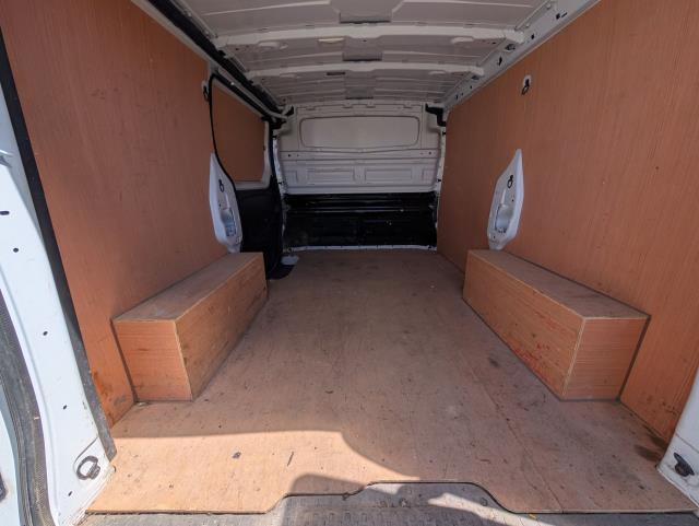 2023 Renault Trafic Sl28 Blue Dci 130 Business+ Van - 1 Owner | Reliable | Pre-Order Now (WP23DYM) Image 12