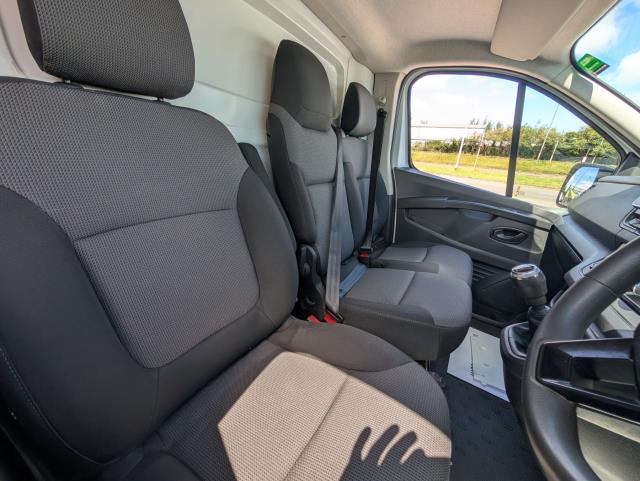 2023 Renault Trafic Sl28 Blue Dci 130 Business+ Van - 1 Owner | Reliable | Pre-Order Now (WP23DYM) Image 16
