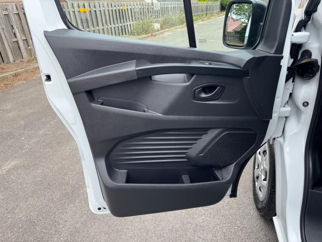 2023 Renault Trafic Sl28 Blue DCI 130 Business+ Van (WP23FBE) Image 40