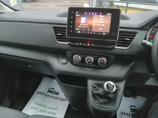 2023 Renault Trafic Sl28 Blue Dci 130 Business+ Van (WP23YPO) Image 27