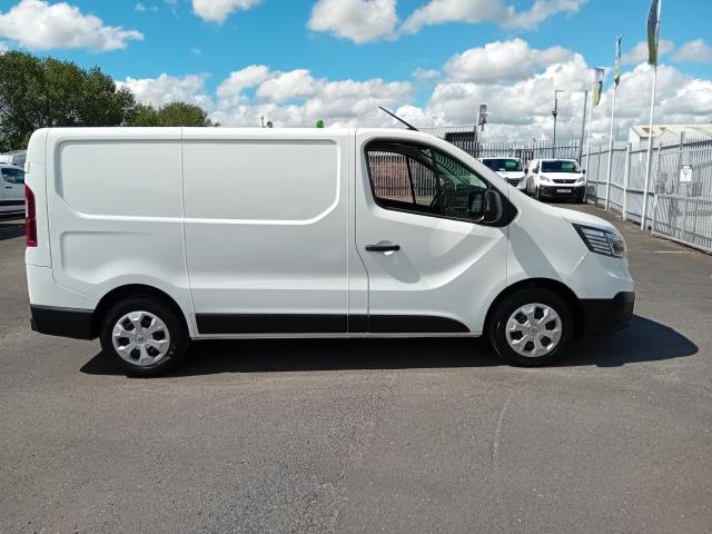 2023 Renault Trafic SL28 L1 H1 BLUE DCI 130PS BUSINESS+  EURO 6 (WP23YRW) Image 5