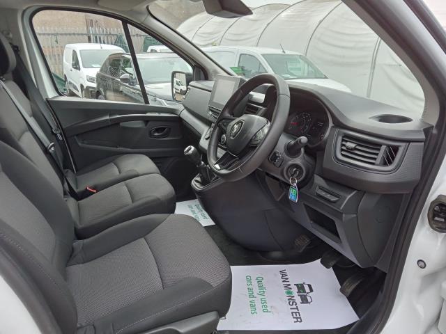 2023 Renault Trafic Sl28 Blue Dci 130 Business+ Van (WP23YRX) Image 25