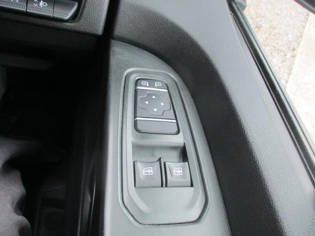 2023 Renault Trafic Sl28 Blue Dci 130 Business+ Van (WP23YST) Image 16