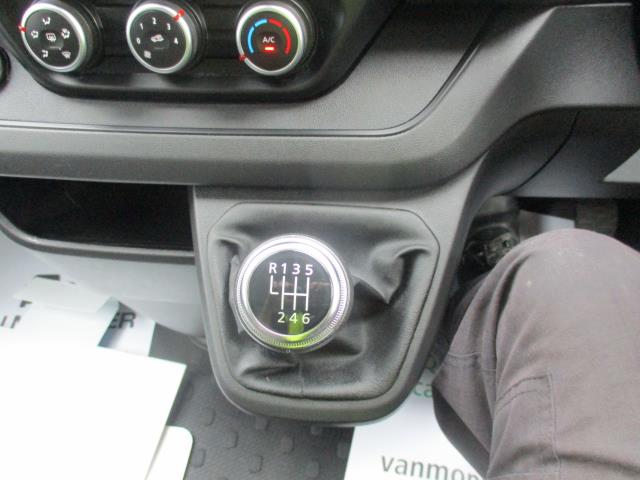 2023 Renault Trafic Sl28 Blue Dci 130 Business+ Van (WP23YST) Image 27