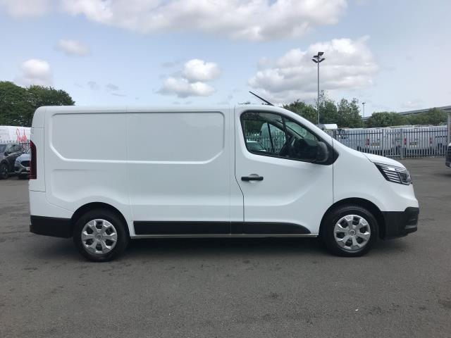 2023 Renault Trafic Sl28 Blue Dci 130 Business+ Van (WP23YUH) Image 12