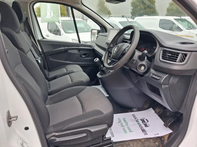 2023 Renault Trafic Sl28 Blue Dci 130 Business+ Van (WP23YVX) Image 15