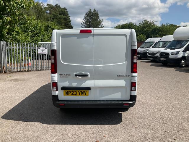 2023 Renault Trafic Sl28 Blue Dci 130 Business+ Van (WP23YWV) Image 11