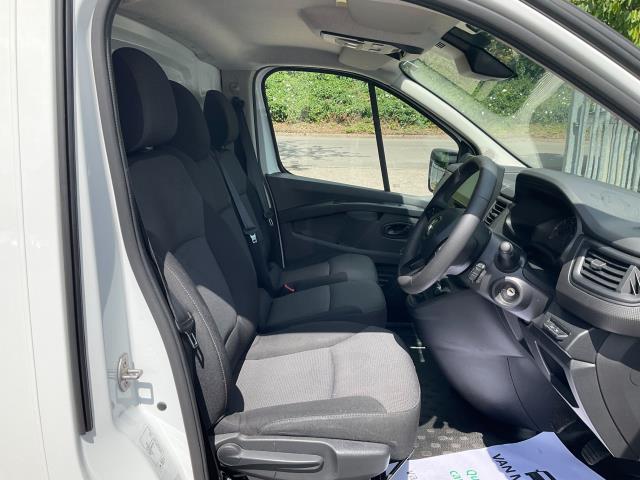 2023 Renault Trafic Sl28 Blue Dci 130 Business+ Van (WP23YWV) Image 15