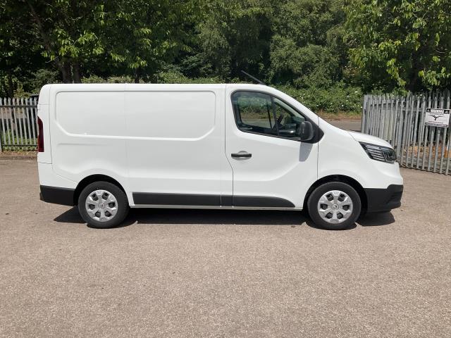2023 Renault Trafic Sl28 Blue Dci 130 Business+ Van (WP23YWV) Image 13