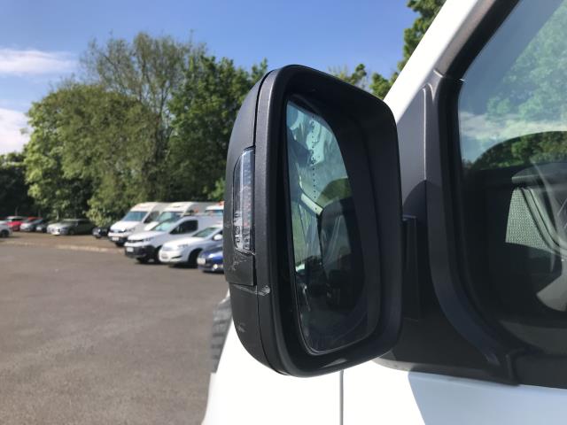 2023 Renault Trafic Sl28 Blue Dci 130 Business+ Van (WP23YWX) Image 18