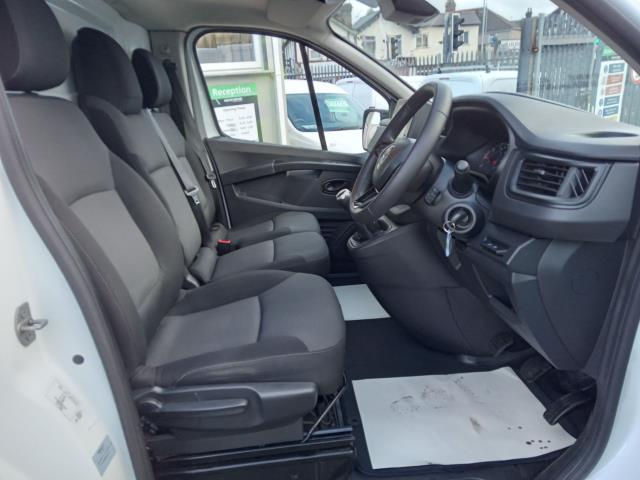 2023 Renault Trafic Sl28 Blue Dci 130 Business+ Van (WP23YXH) Image 20