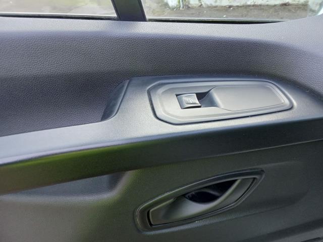 2023 Renault Trafic Sl28 Blue Dci 130 Business+ Van (WP23YXH) Image 18