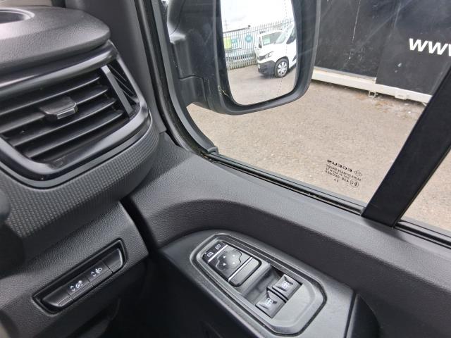 2023 Renault Trafic Sl28 Blue Dci 130 Business+ Van (WP23YYA) Image 31