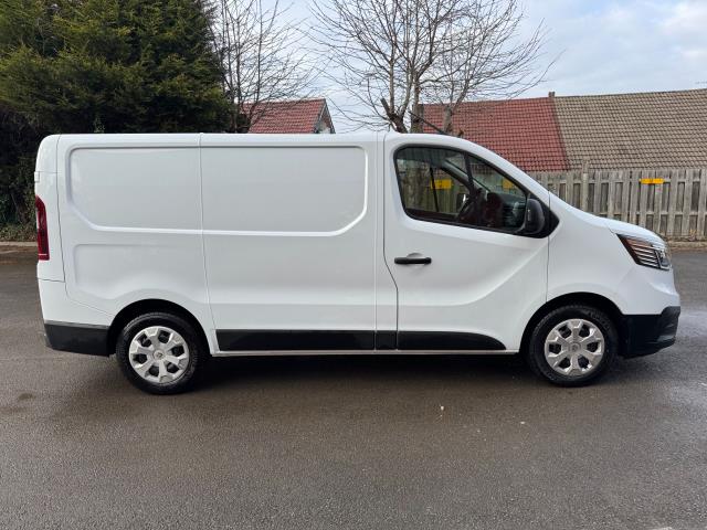 2023 Renault Trafic Sl28 Blue DCI 130 Business+ Van (WP23YYB) Image 10