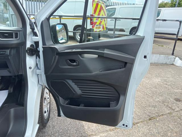 2023 Renault Trafic Sl28 Blue Dci 130 Business+ Van (WP23YYD) Image 25