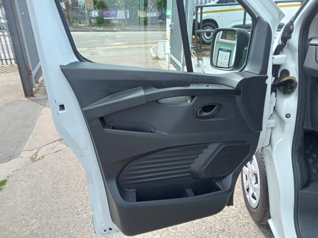 2023 Renault Trafic Sl28 Blue Dci 130 Business+ Van (WP23YYD) Image 19