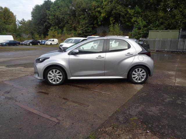 2021 Toyota Yaris 1.5 Hybrid Icon 5Dr Cvt (WP71JTZ) Image 5