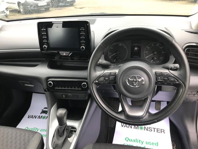 2021 Toyota Yaris 1.5 Hybrid Icon 5Dr Cvt (WP71OOX) Image 34