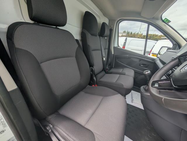 2023 Renault Trafic Sl28 Blue Dci 130 Business+ Van (WP73LRL) Image 15