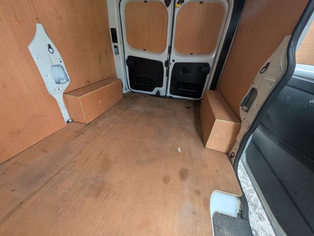 2023 Renault Trafic Sl28 Blue Dci 130 Business+ Van (WP73LRL) Image 7