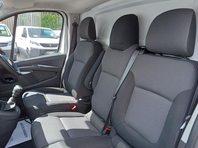 2023 Renault Trafic Sl28 Blue Dci 130 Business+ Van (WP73MVS) Image 17