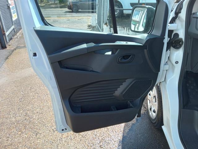 2023 Renault Trafic Sl28 Blue Dci 130 Business+ Van (WP73MVS) Image 19