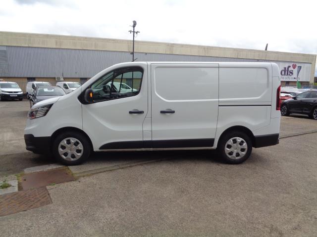 2023 Renault Trafic Sl28 Blue Dci 130 Business+ Van (WP73MWK) Image 4