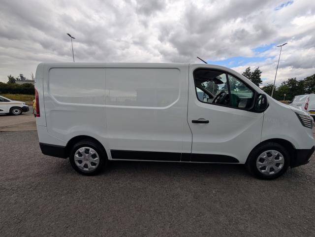 2023 Renault Trafic Sl28 Blue Dci 130 Business+ Van (WP73MXD) Image 13