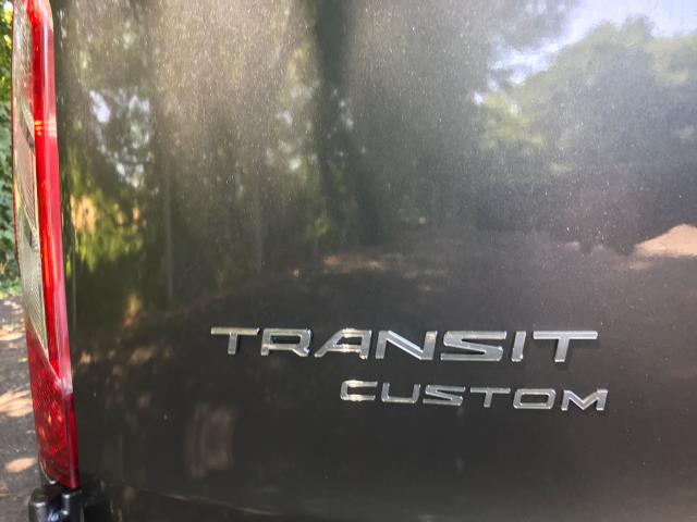 2023 Ford Transit Custom 2.0 Ecoblue 170Ps Low Roof Limited Van Auto (WR23PYW) Image 18