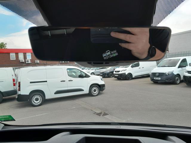 2023 Ford Transit Custom 2.0 Ecoblue 170Ps Low Roof Limited Van Auto (WR23PYY) Image 30