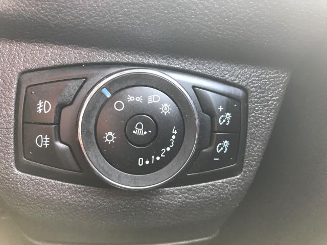 2020 Ford Transit Courier 1.0 Ecoboost Limited Van [6 Speed] (WR70YBO) Image 34