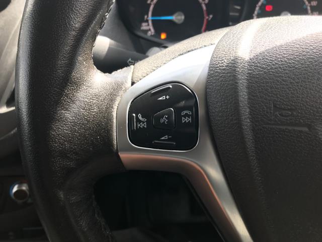 2020 Ford Transit Courier 1.0 Ecoboost Limited Van [6 Speed] (WR70YBO) Image 28