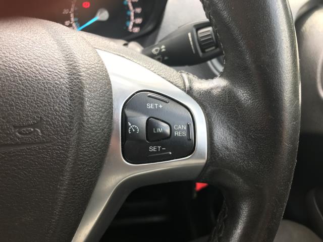 2020 Ford Transit Courier 1.0 Ecoboost Limited Van [6 Speed] (WR70YBO) Image 29